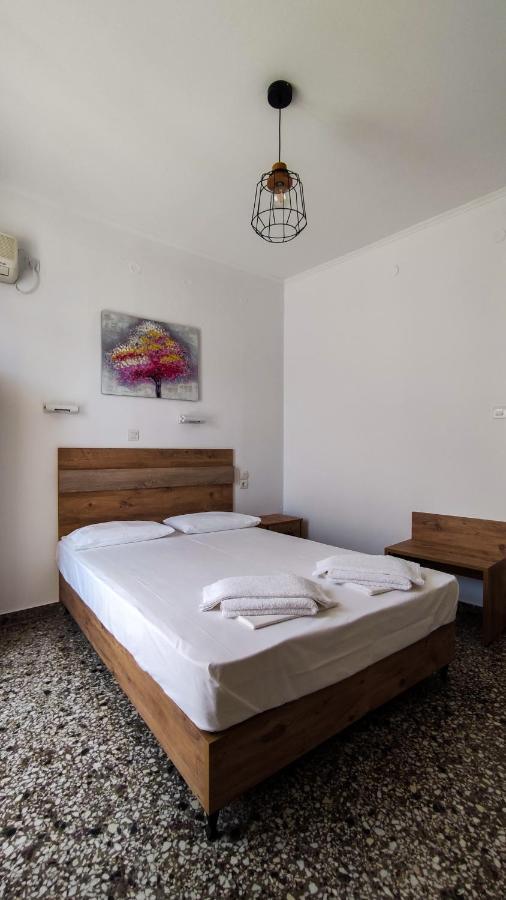 Xenia'S Rooms Parga Exterior photo
