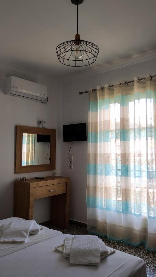 Xenia'S Rooms Parga Exterior photo